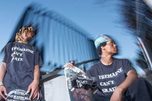 Your Neighbors Skate Shop: Gear & Community Deals! Learn to Surf & Skate: A Beginner's Step-by-Step Guide Your Neighbors Skate Shop: Gear & Community Deals! | Learn to Surf & Skate: A Beginner's Step-by-Step Guide