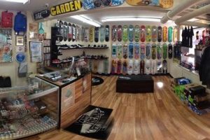 Find Seasons Skate Shop Albany: Gear & Community! Learn to Surf & Skate: A Beginner's Step-by-Step Guide Find Seasons Skate Shop Albany: Gear & Community! | Learn to Surf & Skate: A Beginner's Step-by-Step Guide
