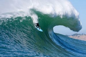 The Thrill of Mavericks Surfing Waves: Conquering Giants Learn to Surf & Skate: A Beginner's Step-by-Step Guide The Thrill of Mavericks Surfing Waves: Conquering Giants | Learn to Surf & Skate: A Beginner's Step-by-Step Guide