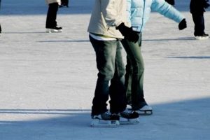 Find Ice Skates in Missoula: Best Gear & Rentals Learn to Surf & Skate: A Beginner's Step-by-Step Guide Find Ice Skates in Missoula: Best Gear & Rentals | Learn to Surf & Skate: A Beginner's Step-by-Step Guide