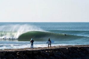 Nantasket Beach Surf Report: Surf's Up! [Today's Update] | Learn to Surf & Skate: A Beginner's Step-by-Step Guide