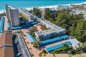 Siesta Key Surf & Racket Club: Your Beach & Tennis Getaway Learn to Surf & Skate: A Beginner's Step-by-Step Guide Siesta Key Surf & Racket Club: Your Beach & Tennis Getaway | Learn to Surf & Skate: A Beginner's Step-by-Step Guide