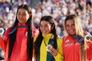 Watch: Women's Park Skate Olympics | Skateboarding Glory | Learn to Surf & Skate: A Beginner's Step-by-Step Guide