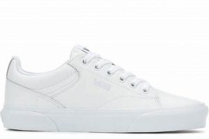 Shop Best Vans Seldan Women's Skate Shoes | Style + Grip Learn to Surf & Skate: A Beginner's Step-by-Step Guide Shop Best Vans Seldan Women's Skate Shoes | Style + Grip | Learn to Surf & Skate: A Beginner's Step-by-Step Guide