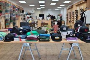 Your Guide to: Skate Shops in Charlotte, NC + Best Deals! Learn to Surf & Skate: A Beginner's Step-by-Step Guide Your Guide to: Skate Shops in Charlotte, NC + Best Deals! | Learn to Surf & Skate: A Beginner's Step-by-Step Guide
