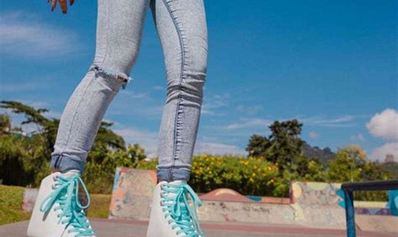 Learn How to Roller Skate Beginners: Tips & Tricks | Learn to Surf & Skate: A Beginner's Step-by-Step Guide