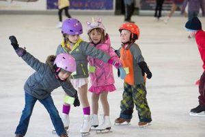 Learn to Ice Skate Lynnwood: Rinks & Programs | Learn to Surf & Skate: A Beginner's Step-by-Step Guide