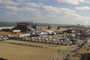 Ocean City Surf Cam MD: See Live Beach Conditions! | Learn to Surf & Skate: A Beginner's Step-by-Step Guide