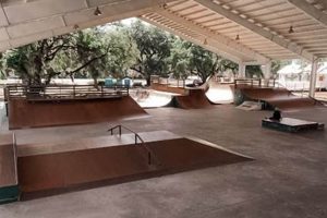 Visit Port Royal Skate Park: The Ultimate Skate Spot Learn to Surf & Skate: A Beginner's Step-by-Step Guide Visit Port Royal Skate Park: The Ultimate Skate Spot | Learn to Surf & Skate: A Beginner's Step-by-Step Guide